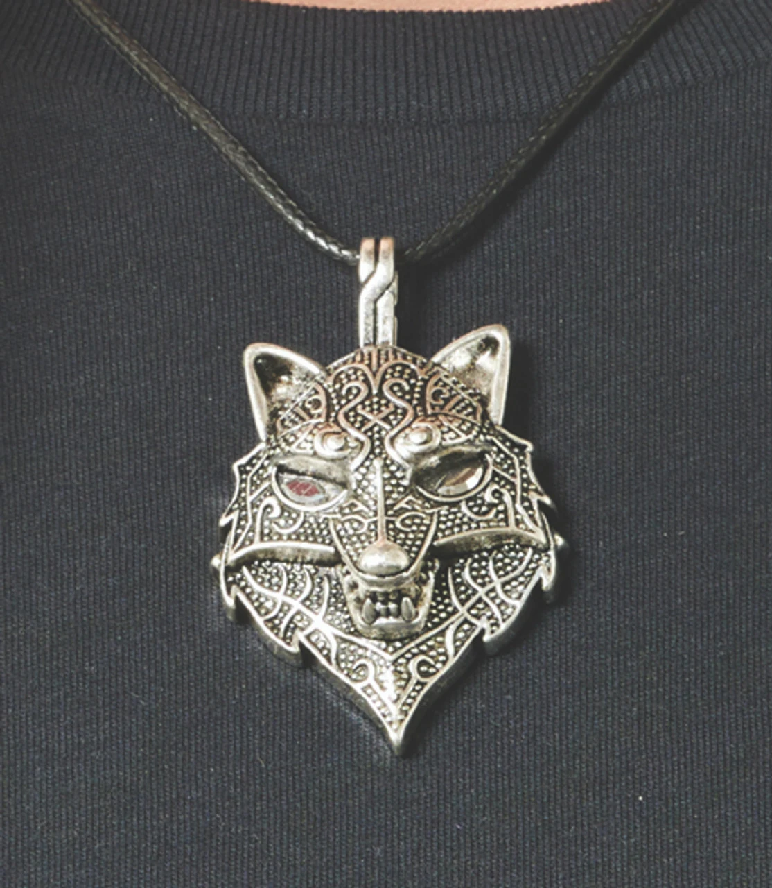 Wolf Necklace | Vikings | Accessories 1 Wolf Necklace | Vikings | Accessories