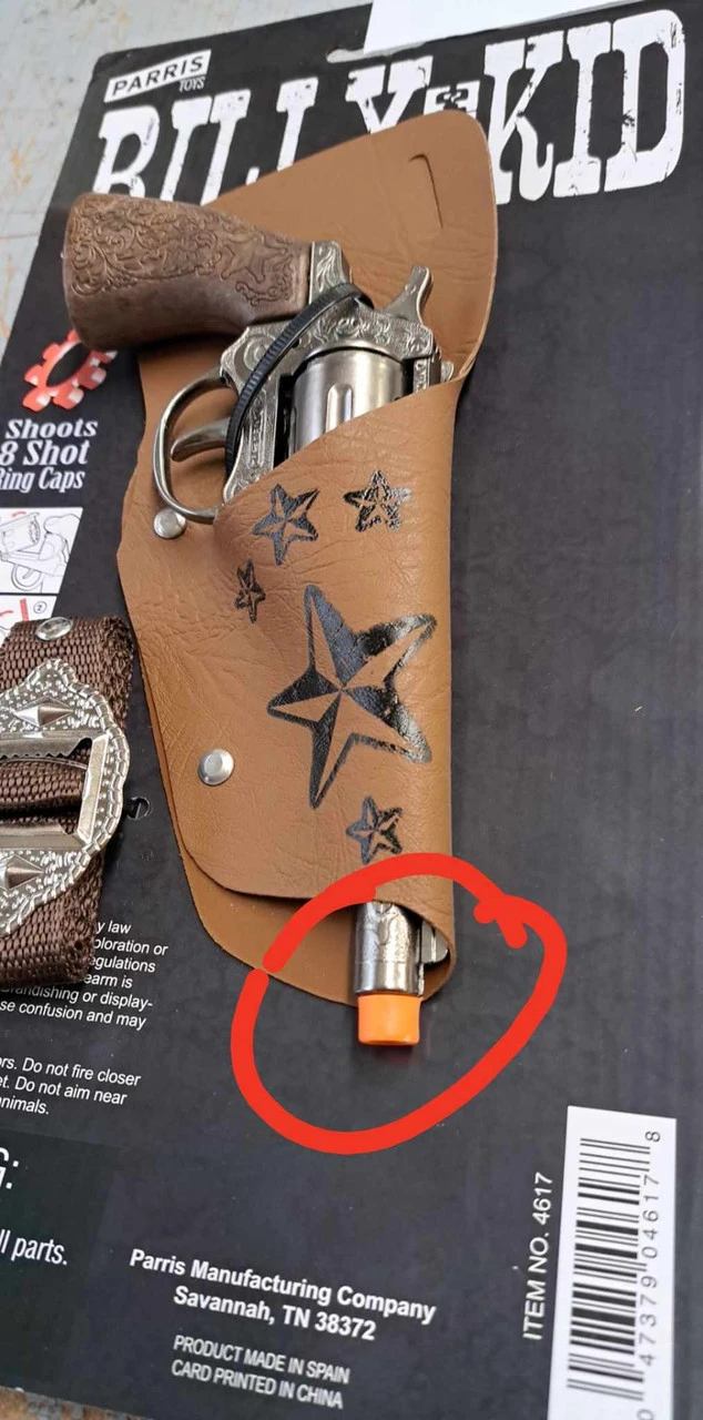 Billy The Kid Western Revolver And Holster | Western | Props And Play Weapons 2 Billy The Kid Western Revolver And Holster | Western | Props And Play Weapons - Image 2