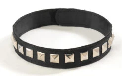 Skinny Studded Choker | 1980s | Accessories