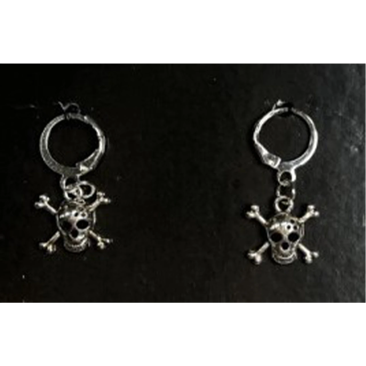 Silver Skull Earrings | Pirates | Accessories 1 Silver Skull Earrings | Pirates | Accessories