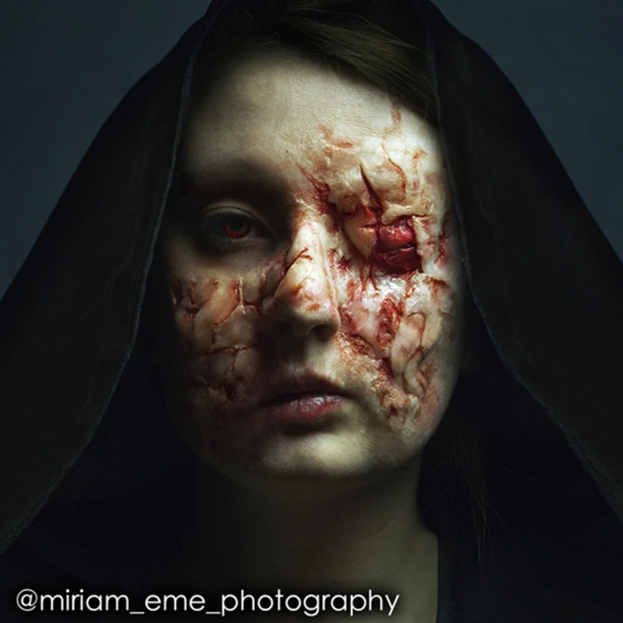 Spirit Gum Adhesive 4ML (.25 Oz) | Mehron | Makeup 4 Spirit Gum Adhesive 4ML (.25 Oz) | Mehron | Makeup - Image 4