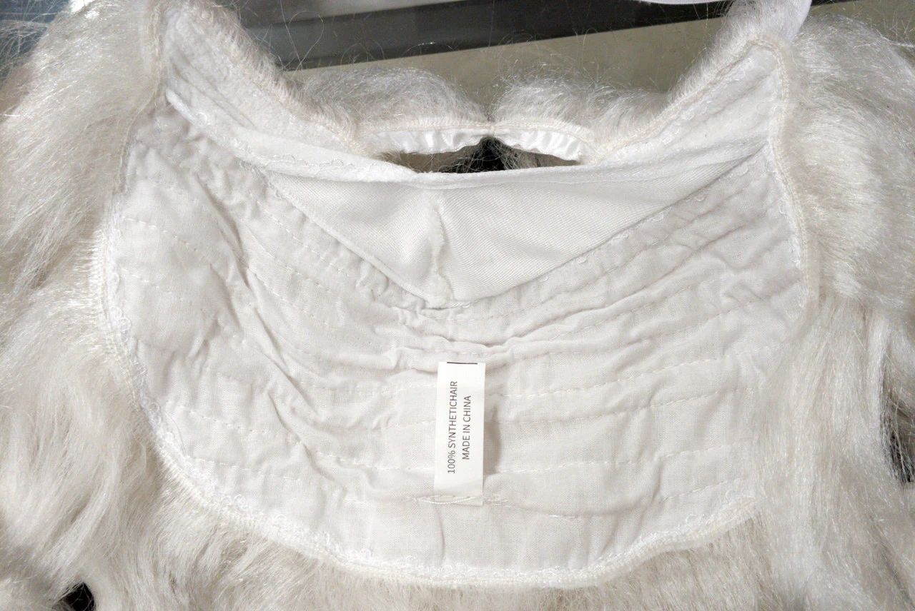 Ultimo Supreme Santa Wig And Beard Set | Christmas | Seasonal Accessories 4 Ultimo Supreme Santa Wig And Beard Set | Christmas | Seasonal Accessories - Image 4