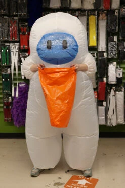 Among Us SUS Crew White Inflatable Costume | Among Us | Mens Costumes -The Costume Shop IMG 9882 83998.1727197156