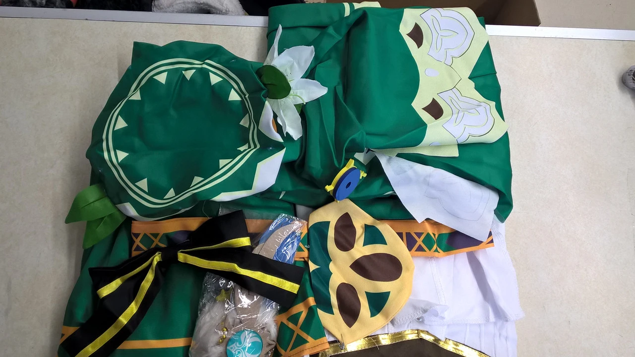 Venti Genshin Impact Sample Costume | Genshin Impact | Womens Costumes 4 Venti Genshin Impact Sample Costume | Genshin Impact | Womens Costumes - Image 4